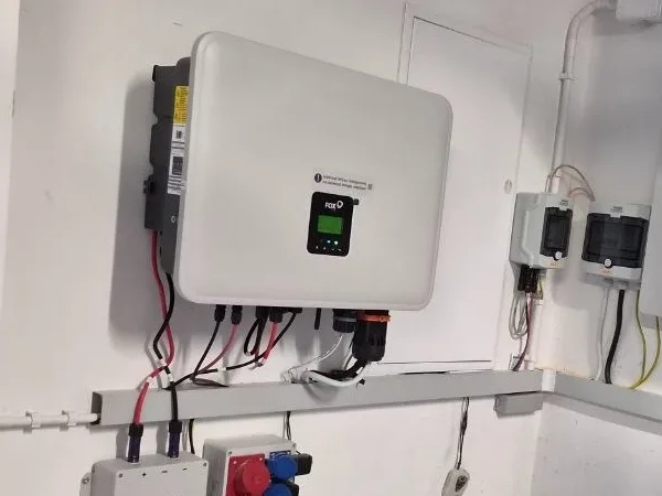 Montaż FoxESS FoxESS 17,28 kWh, trzy moduły, Nadarzyn