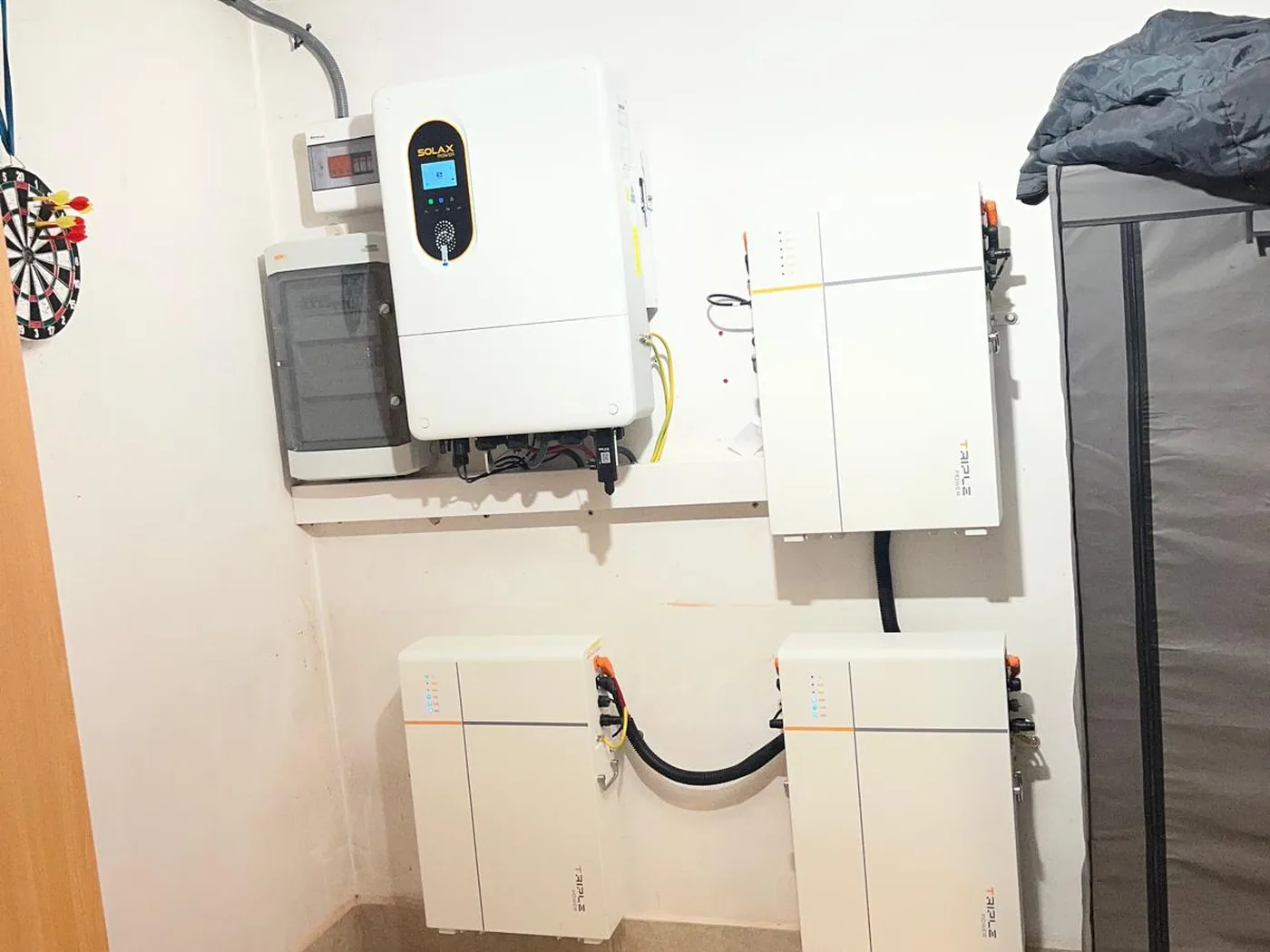 Montaż SolaX SolaX T-BAT-SYS-LV D53 (15,9 kWh) —