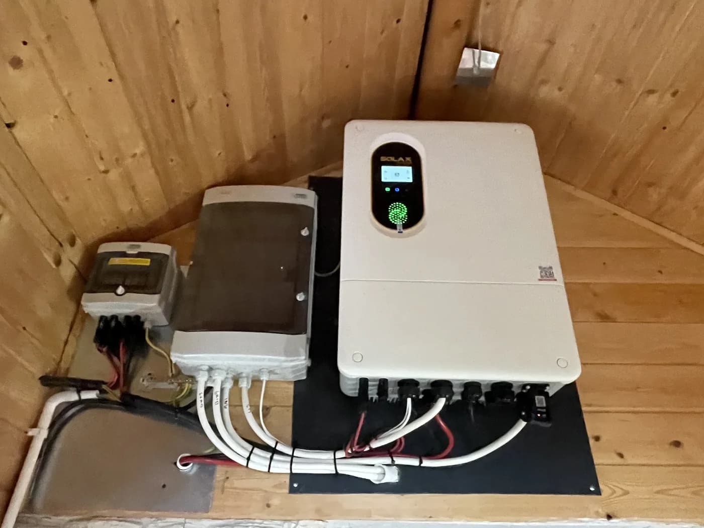 Montaż SolaX SolaX T-BAT-SYS-LV D53, trzy moduły, Tczew